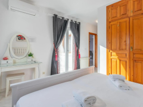 Holiday Villa Rosa