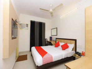 Hotel Half Moon