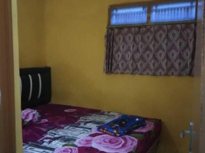 Pari Island Guest House