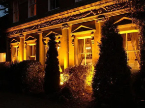 Bartle Hall Country Hotel