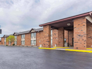 Red Lion Inn & Suites Pontoon Beach