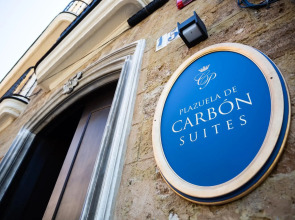 Plazuela del Carbón Suites