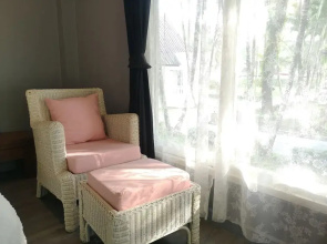Mrs. Swan Hotel