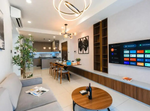 S Lux Apartment