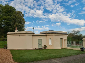 West Lodge