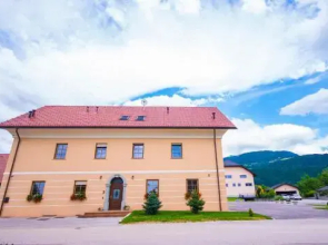 Bed&Breakfast Karun
