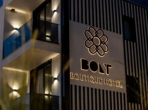 Bolt Boutique Hotel