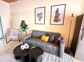 Cozy Studio Refreshing Pool