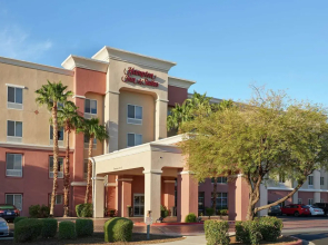 Hampton Inn & Suites Phoenix-Surprise