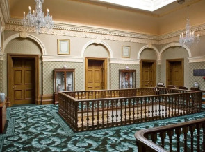 Tre-Ysgawen Hall
