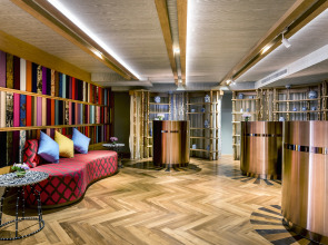 Отель Mercure Bangkok Sukhumvit 11