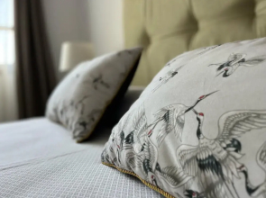 House - Sleeps 6 - Pool - Pet Friendly