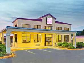 Knights Inn - Cartersville GA