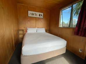 Athenree Hot Springs & Holiday Park