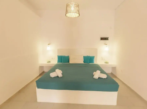 Blue Island Hotel