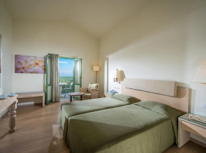 Silva Beach Hotel