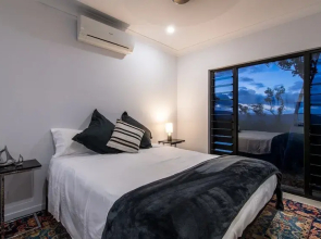 Onestep Airlie Retreat