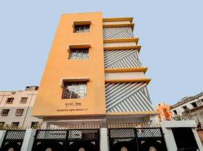 Goroomgo Priyanshu Ruby Kolkata