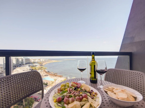 AX Sunny Coast Resort & Spa
