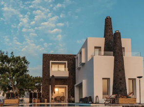 Kaminos Private Villa