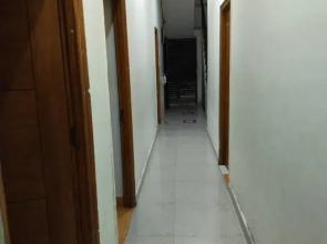 Kuber Home Stay, Guest House