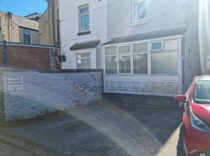 Palatine Court Holiday Flats