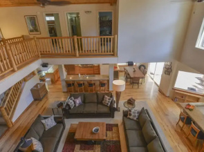 Kantor's Hideout by Tahoe Mountain Properties