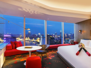 W Shanghai - The Bund