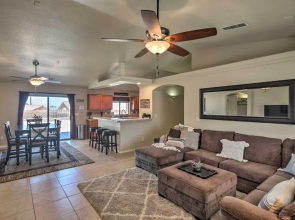 2 Mi to Beach: Lake Havasu Gem w/ Pool & Spa!