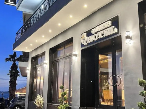 Hotel Queens Leriotis
