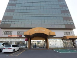 Kanonji Grand Hotel