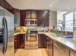 Tranquil Avon Vacation Unit w/ Luscious Views
