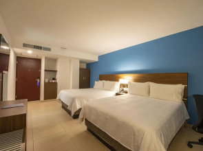 Holiday Inn Express Merida Centro by IHG