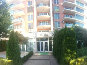 Piano Bar Holidays Apartments