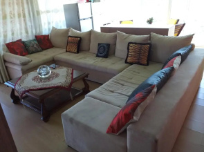 3 Jaccuzi Airport House - Airport Transfer Available