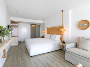 Blue Harbour Boutique