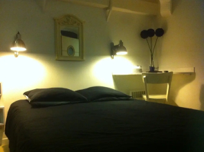 Marseillecity - Loft Side Room