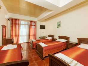 Островок (Отель Плаза Корпус №2)