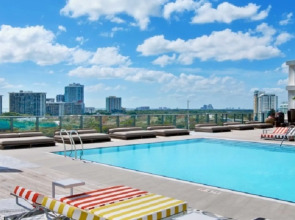 Отель Dua Miami Brickell, An Autograph Collection Hotel