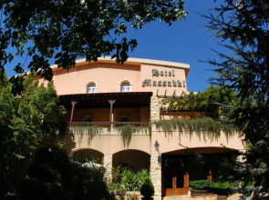 Massabki Hotel