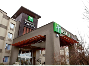Holiday Inn Express & Suites Langley by IHG