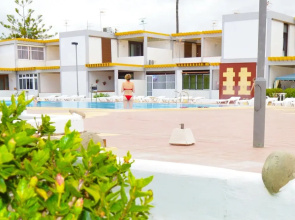 Marfil's Loft - Sun and pool