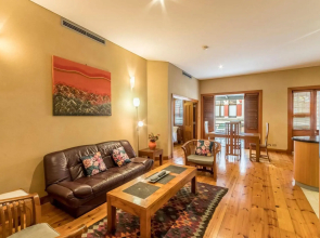 Rialto Apartment 2