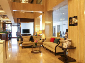 Отель FuramaXclusive Asoke Hotel