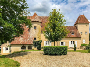 Charming and private castle on four hectares, with river, sun terrace and views