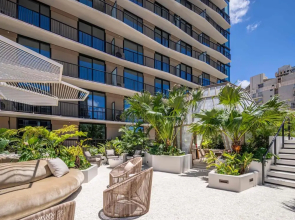 Luxury Sun Berry Residence