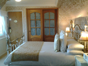 The Old Tram-House Apartments