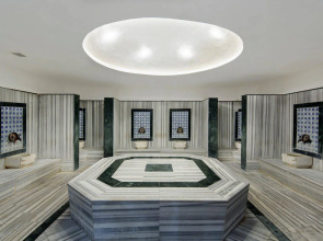 Larissa Sultan's Beach