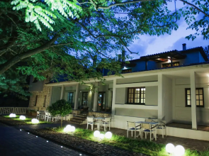 Gefyri Hotel