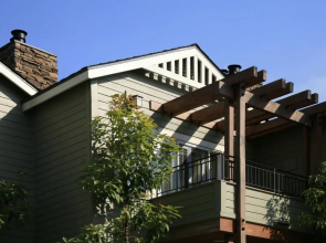 Avila Village Inn